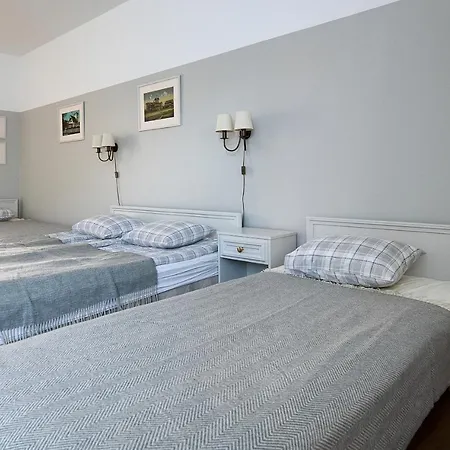 Promenaadi * パルヌ